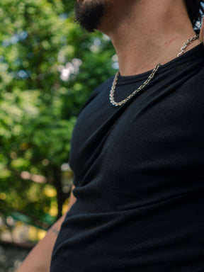 Camiseta Canelada Slim Preta